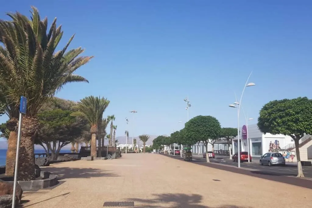 Casa Nori - Apartamento A 4 Minutos De La Playa Tías 0*,  Spagna